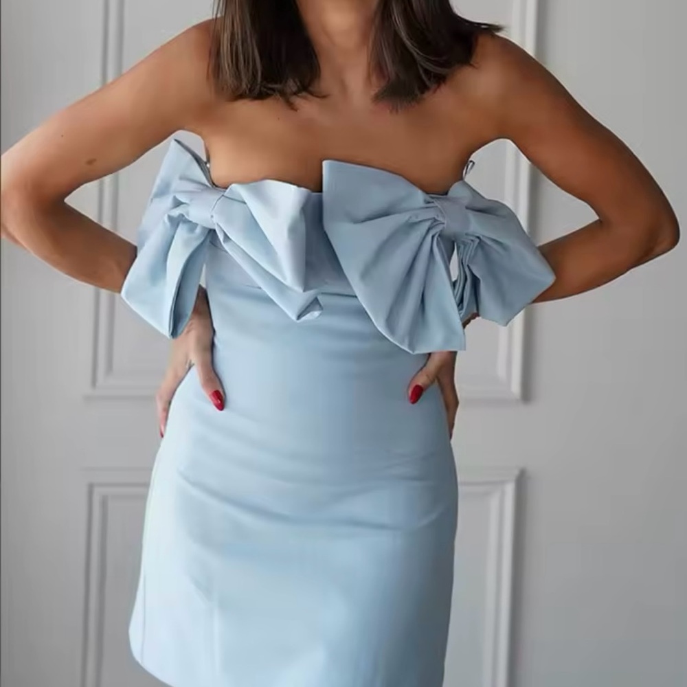 Strapless Mini Dress with Bow Detail - Light Blue